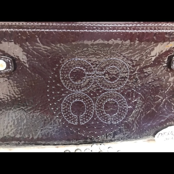 COACH Audrey Dark Blue Patent Leather Wristlet VGC - Picture 3 of 9